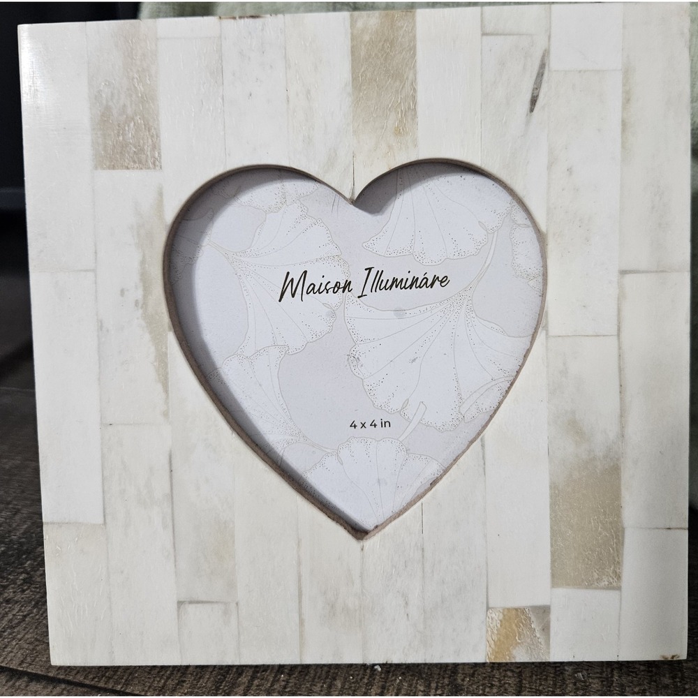 Maison Illumináre Bone & Resin Inlay Heart Picture Frame - 4x4